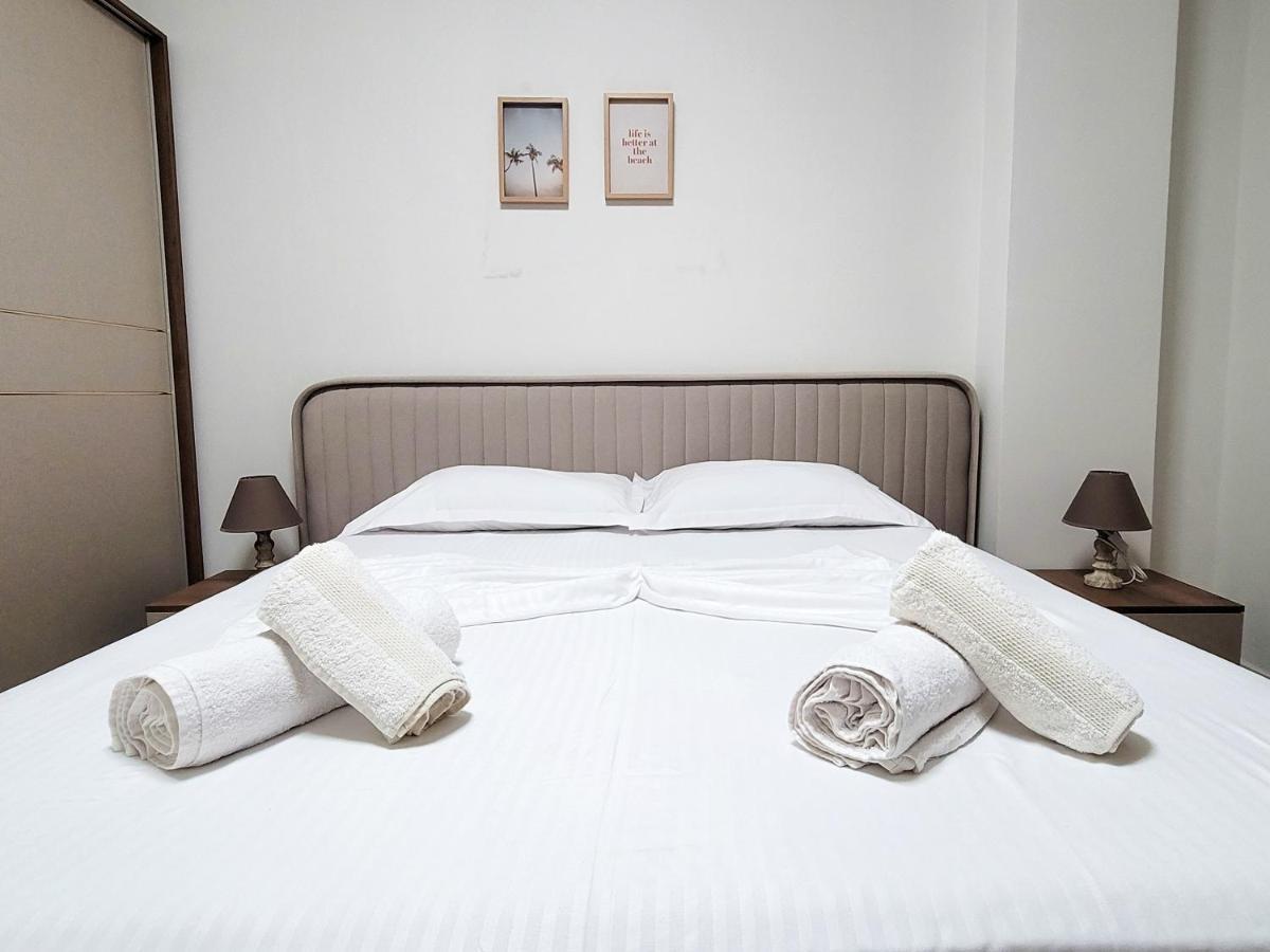 One-Bedroom Gem By The Square Τίρανα Εξωτερικό φωτογραφία